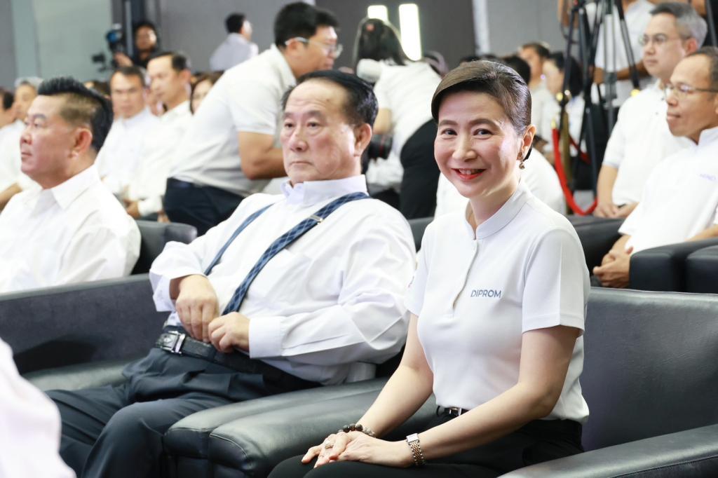 กพบ.กสอ. ขานรับนโยบาย “ONE MIND” รมว.อุตสาหกรรม มุ่งขับเคลื่อน 4 เสาหลัก พลิกโฉมระบบบริหารเพื่อประชาชนและผู้ประกอบการไทย