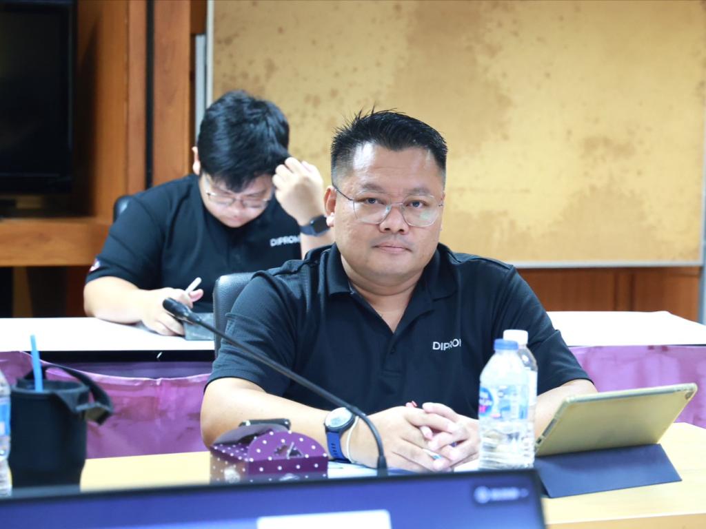 กพบ.กสอ. ร่วมประชุม CIO เดินหน้าธรรมาภิบาลข้อมูล-AI Governance มุ่งขับเคลื่อน “ดีพร้อม” สู่การเป็นองค์กรอัจฉริยะ (Intelligent Organization)