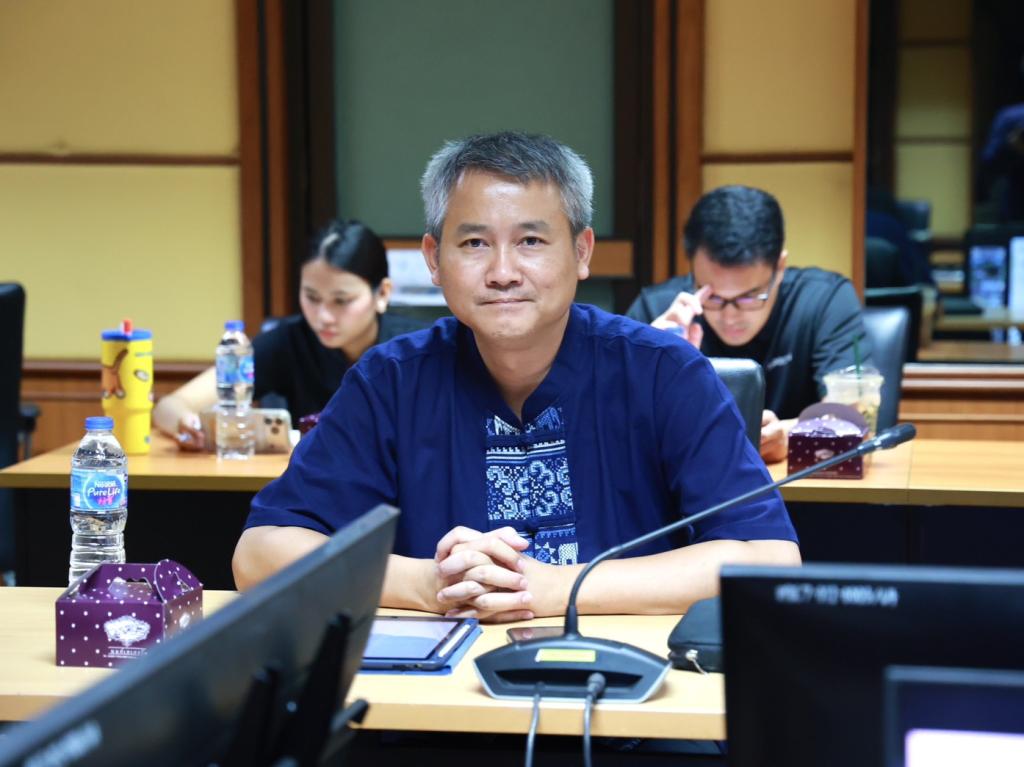 กพบ.กสอ. ร่วมประชุม CIO เดินหน้าธรรมาภิบาลข้อมูล-AI Governance มุ่งขับเคลื่อน “ดีพร้อม” สู่การเป็นองค์กรอัจฉริยะ (Intelligent Organization)