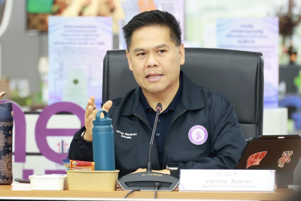 ผอ.กพบ. เข้าร่วมรับมอบนโยบาย รมว.อุตสาหกรรม เดินเครื่อง “ONE MIND” สั่ง “ดีพร้อม” ปลุก SMEs–ชุมชนไทย สู่เศรษฐกิจมูลค่าสูง