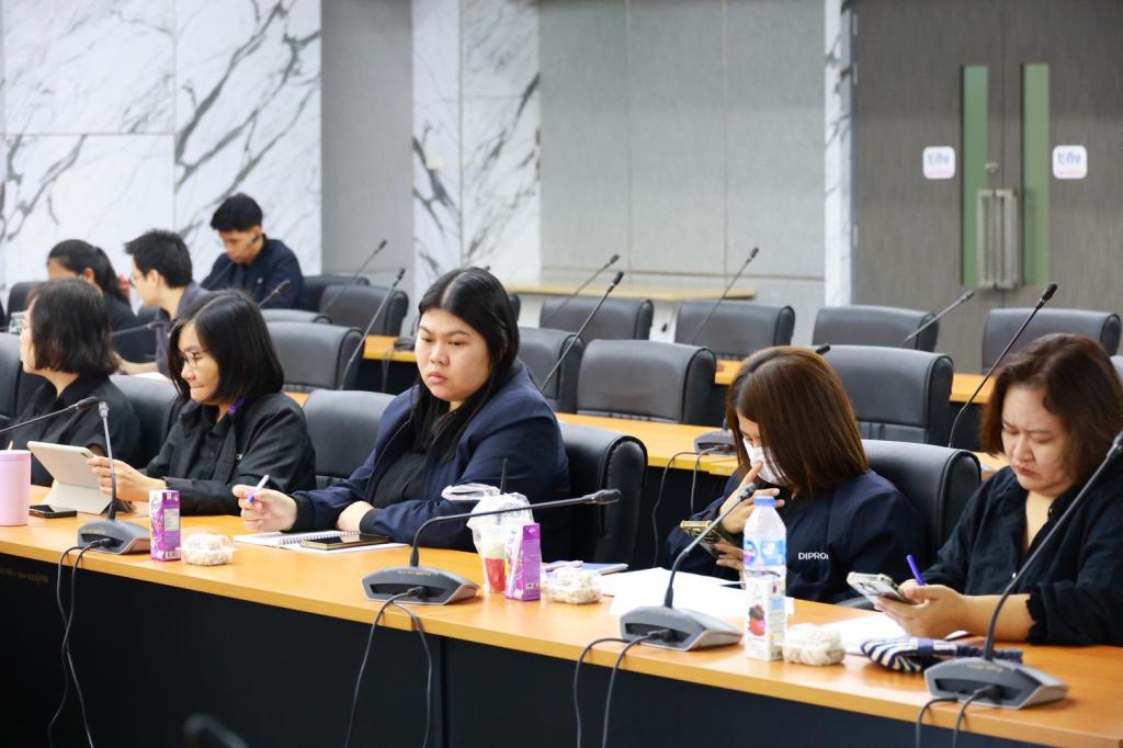 ผอ.กพบ. นำทีมเจ้าหน้าที่เข้าร่วมประชุมขับเคลื่อน ITA โค้งสุดท้าย มุ่งรักษามาตรฐานธรรมาภิบาลดีเยี่ยม (Excellent)