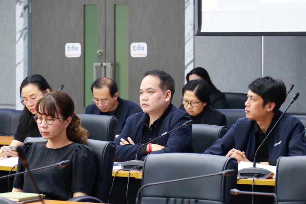 ผอ.กพบ. เข้าร่วมคิกออฟโครงการศึกษาวิเคราะห์แนวทางพัฒนาภาคอุตสาหกรรมฯ มุ่งยกระดับ “ดีพร้อม” สู่เศรษฐกิจยุคใหม่
