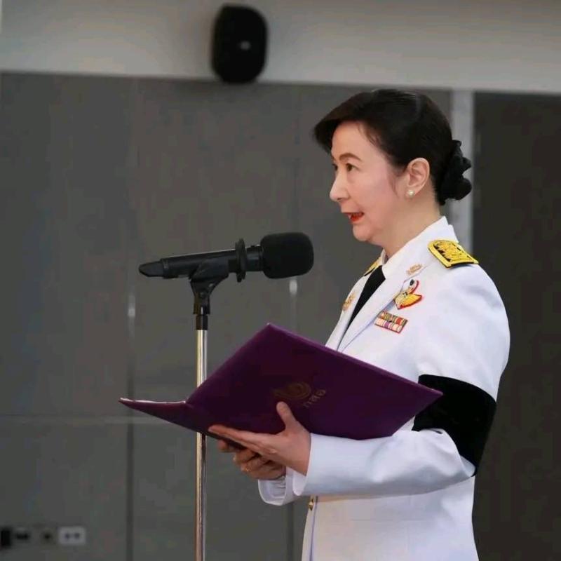ผอ.กพบ. มอบหมายเจ้าหน้าที่ เข้าร่วมถวายพระพรชัยมงคลและถวายสัตย์ปฏิญาณ เนื่องในโอกาสวันเฉลิมพระชนมพรรษา พระบาทสมเด็จพระเจ้าอยู่หัว