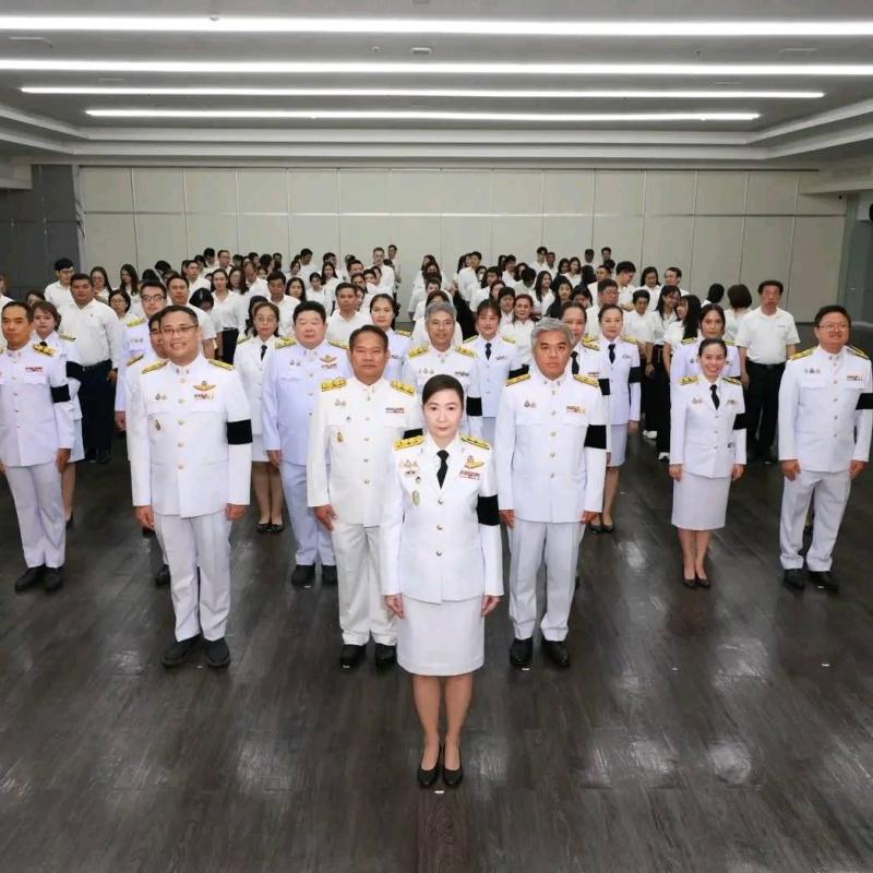 ผอ.กพบ. มอบหมายเจ้าหน้าที่ เข้าร่วมถวายพระพรชัยมงคลและถวายสัตย์ปฏิญาณ เนื่องในโอกาสวันเฉลิมพระชนมพรรษา พระบาทสมเด็จพระเจ้าอยู่หัว