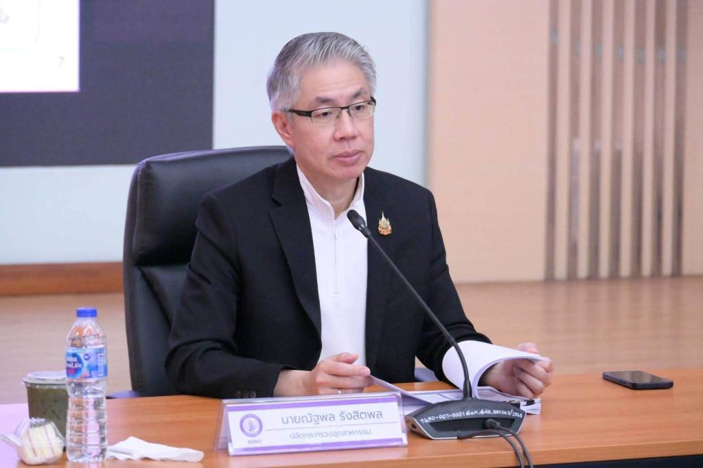 “รองอธิบดีดุสิต” นำทีม กสอ. เข้าร่วมประชุมคณะกรรมการกำกับการประเมินผลการปฏิบัติราชการฯ ก.อุตสาหกรรม ร่วมวางกรอบตัวชี้วัด ปี 2570